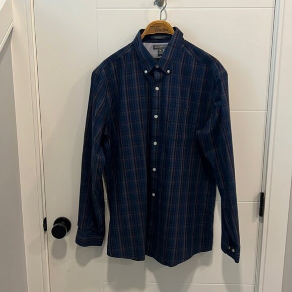 🇺🇸 Eddie Bauer wrinkle free button up shirt size large - Picture 1 of 10